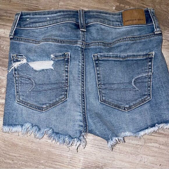 Aeo distressed 5 pocket short cut offs sz 0 - Picture 2 of 5